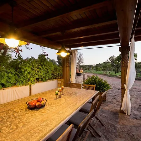 Caseres Santa Eulària des Riu